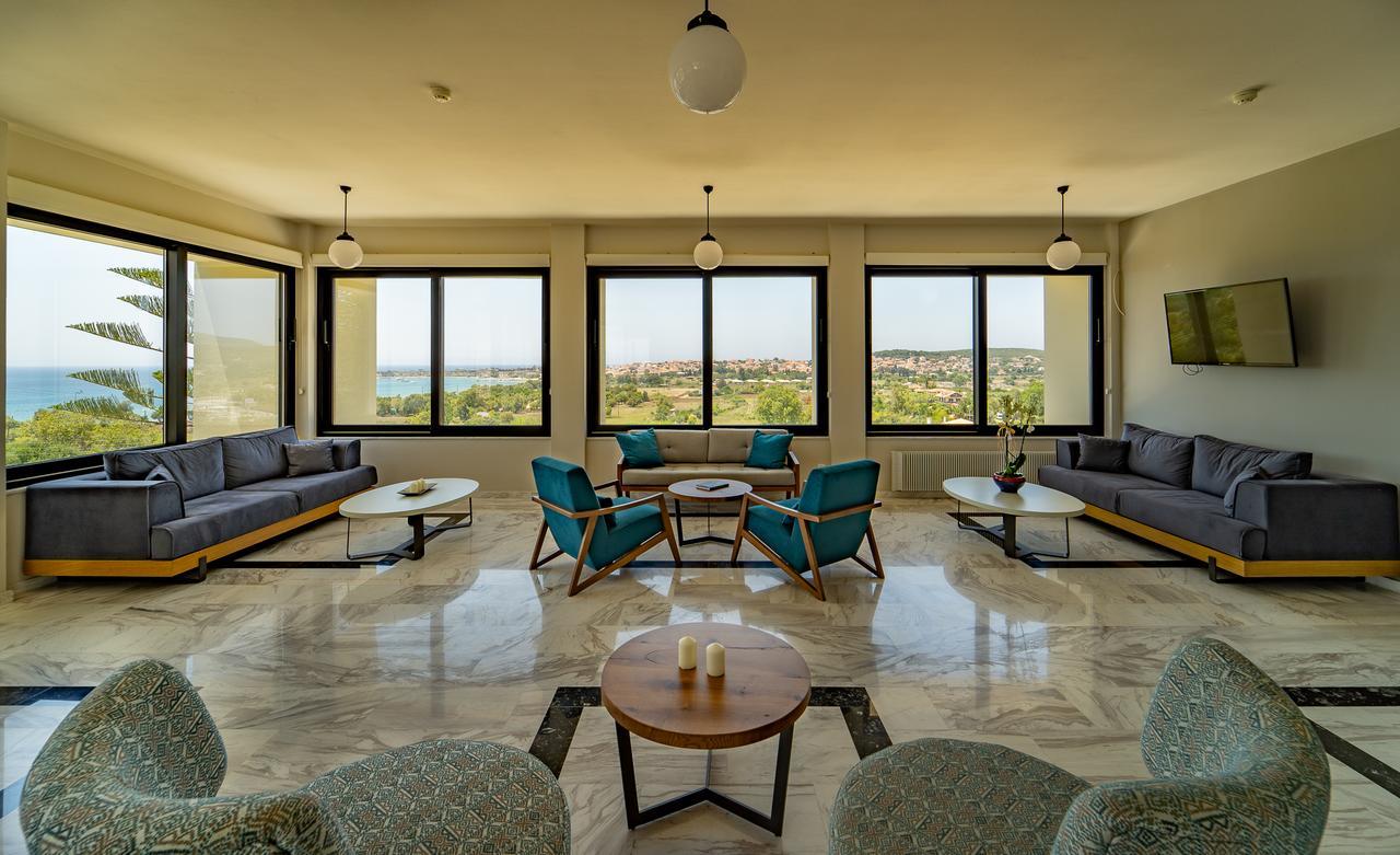 Achilles Hill Hotel เมโธนี ภายนอก รูปภาพ